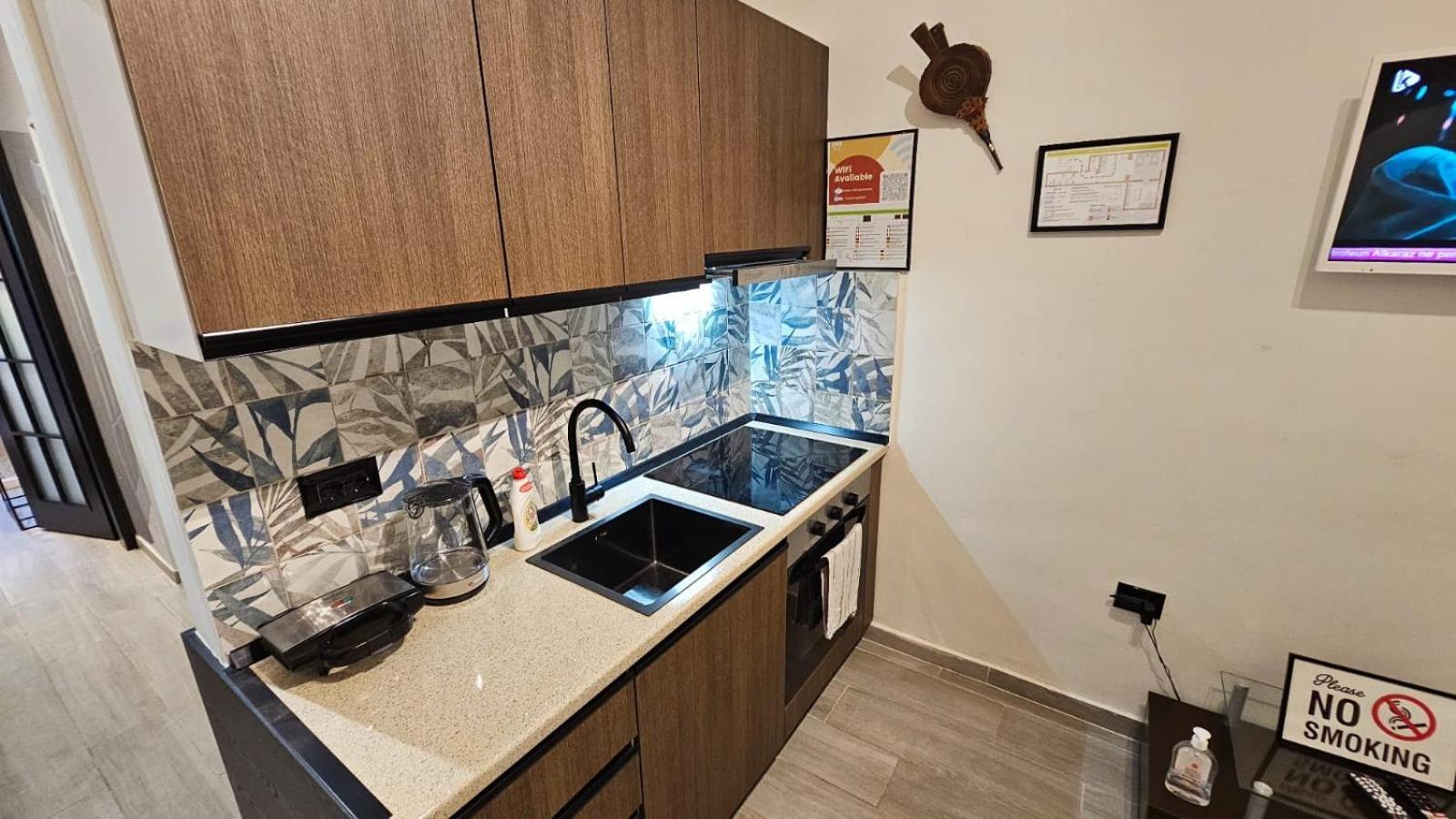 Unionbnb Apartments Тирана Екстериор снимка